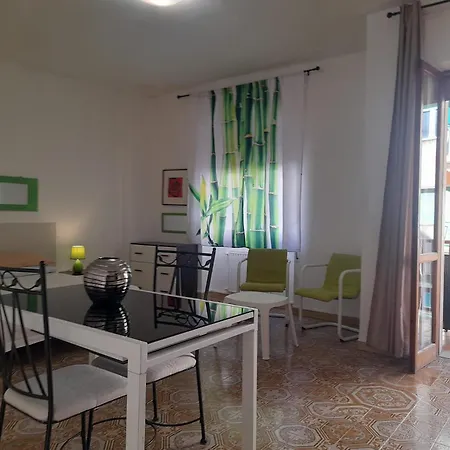 Couette-café Via F 41 Alghero